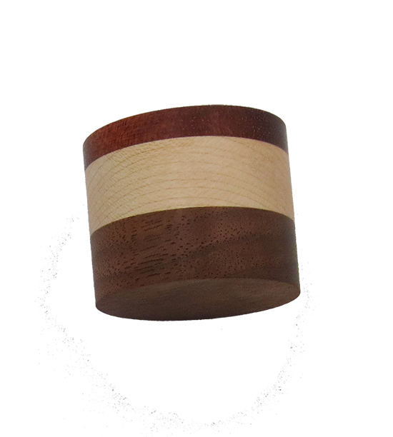 Attrape-épingles en forme de coupe